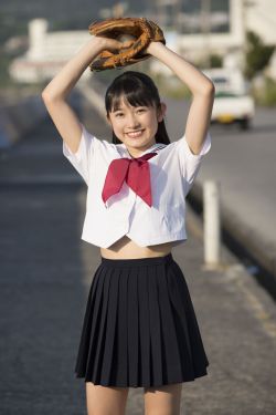 漂亮妈妈5中字开头是什么